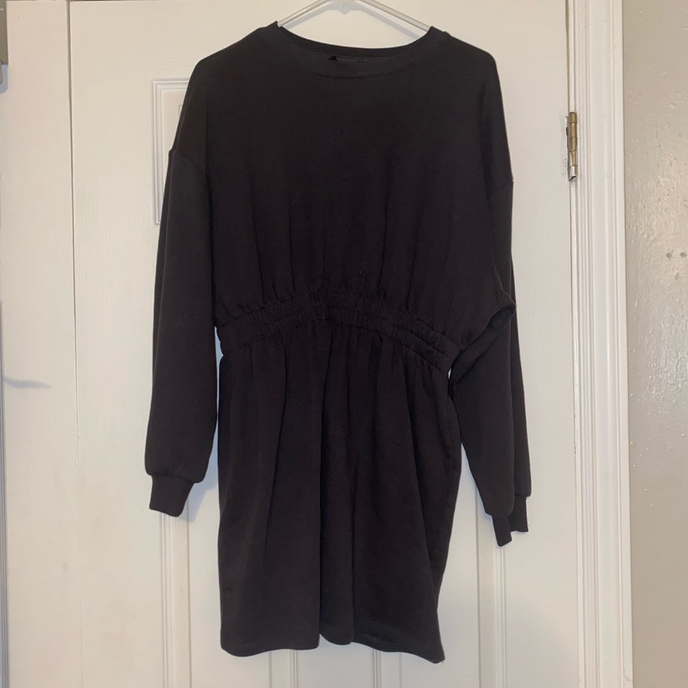 H&M charcoal gray sweatshirt dress